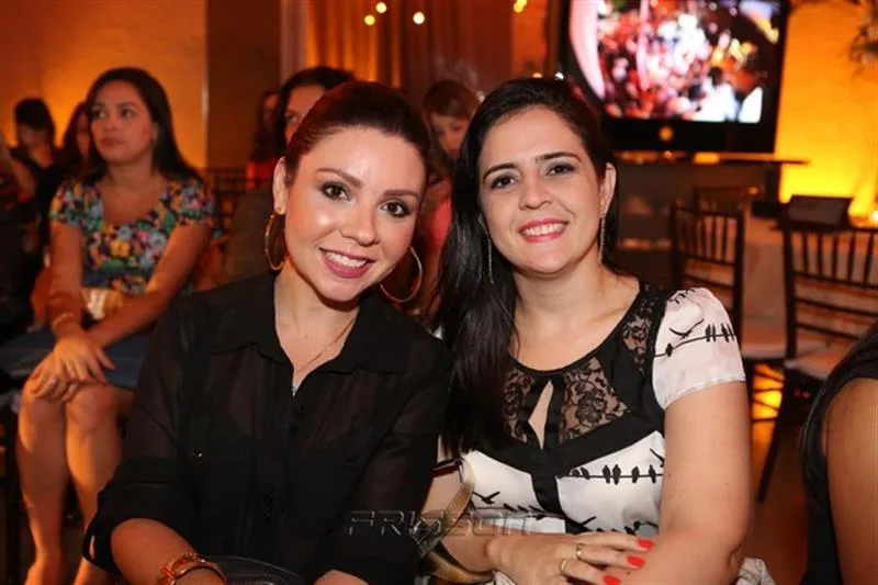 Ana Glecia Sampaio e Jaqueline de Castro