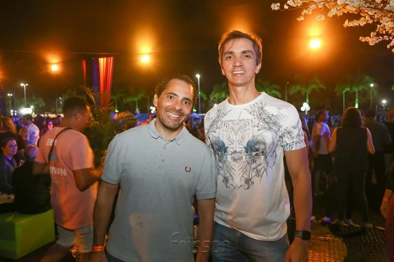 Atila Botelho e Marcelo Marfrutas