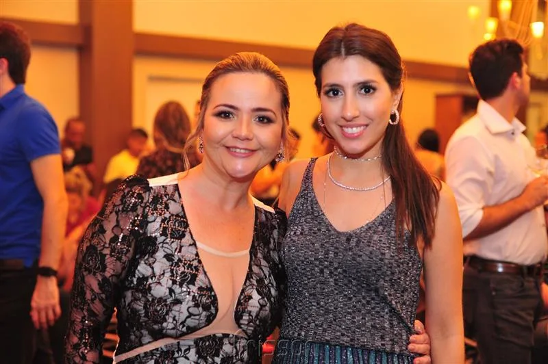 Amanda Arruda e Tayra Romcy