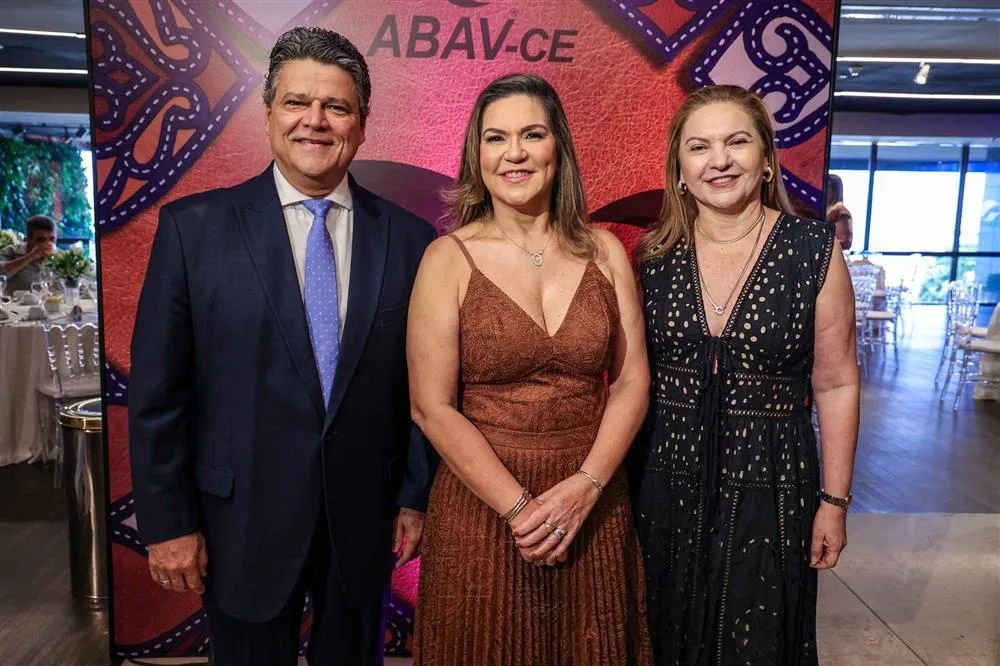 Colombo Cialdini, Márcia Pinheiro e Lili Cialdini