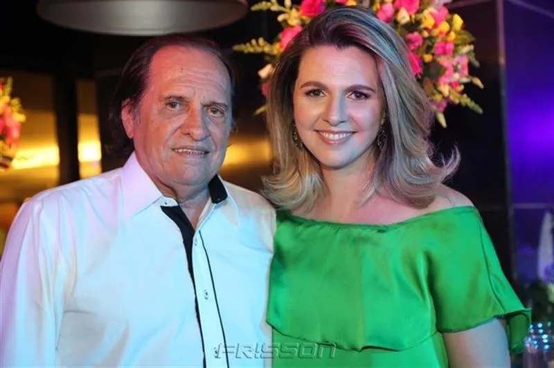 Alex Tavares e Alexia Fontes