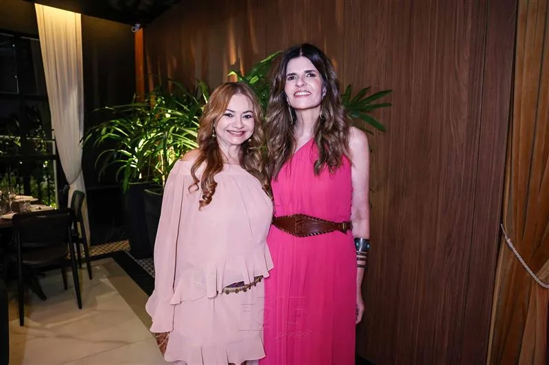 Ana Cristina Camelo e Luciana Goyanna