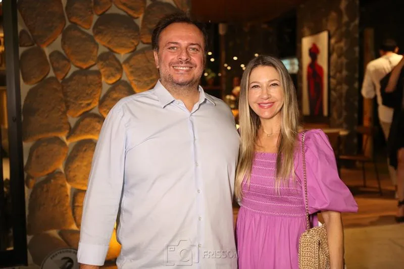 Adriano Nogueira e Carmen Rangel