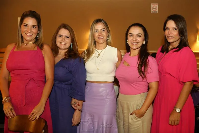 Adriana Mota, Vaneska, Deborah Bezerra, Emmanuelle Andrade e Manuella Parente