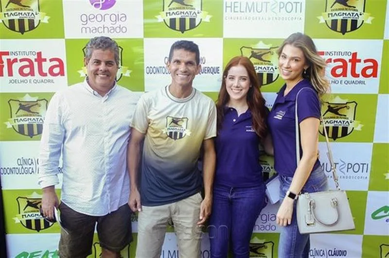 Equipe da clínica odontológica Cláudio Albuquerque e Magno Alves