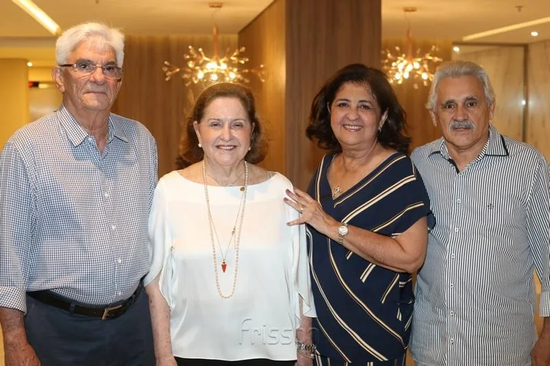 Assis e Mirian Machado, Conceição e Emanuel Capistrano