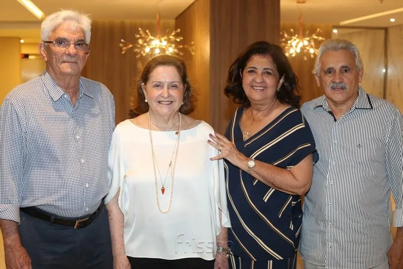 Assis e Mirian Machado, Conceição e Emanuel Capistrano