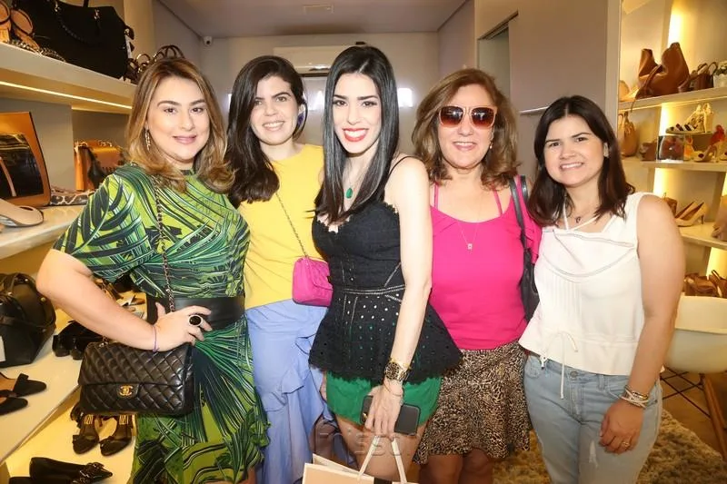 Lançamento da Nova Coleção Rafaela Victor
