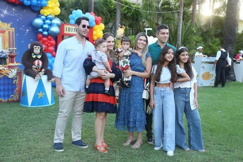 1 Ano de Emanuel Dias Branco