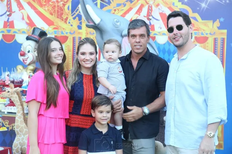 1 Ano de Emanuel Dias Branco