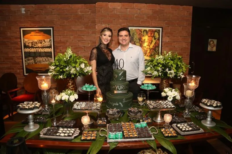 Alice Colares e Yuri Rolim