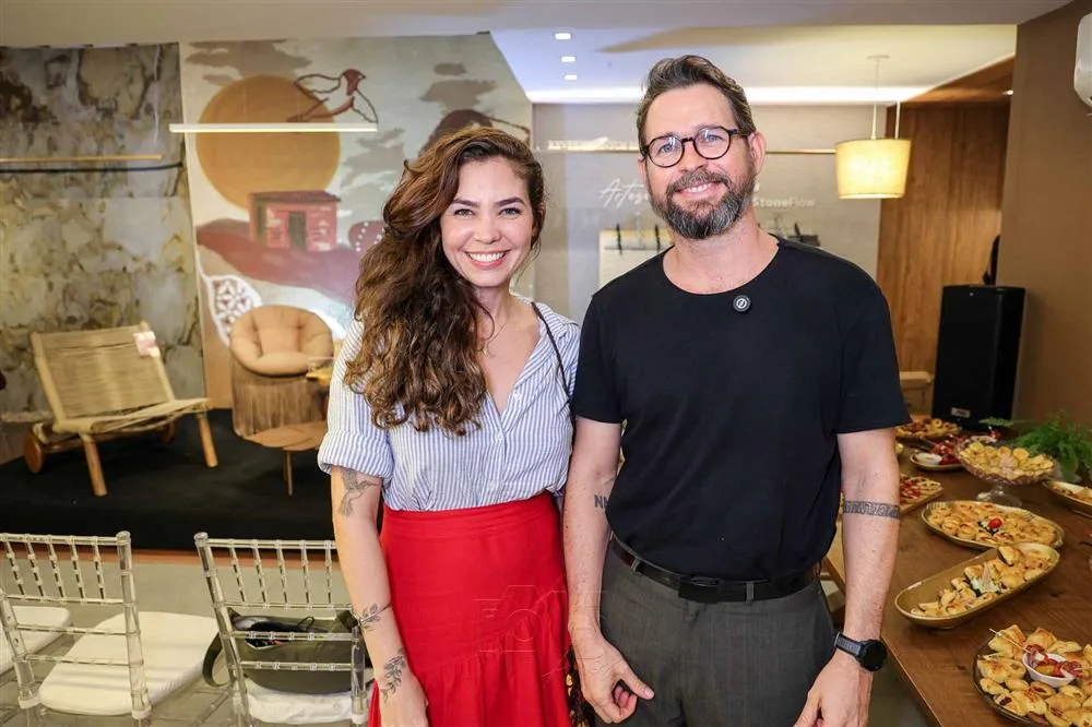 Amanda Leal e Carlos Filho