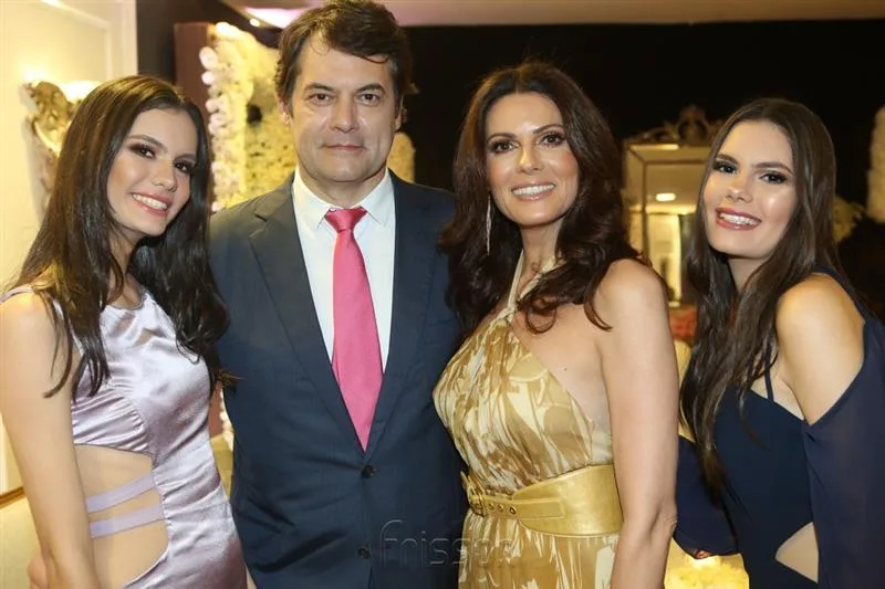Alice Godinho, Françua Degleier, Carla e Isadora Godinho