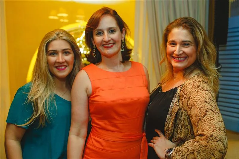 Marina Bezerra, Karina Bezerra, Carol Belchior