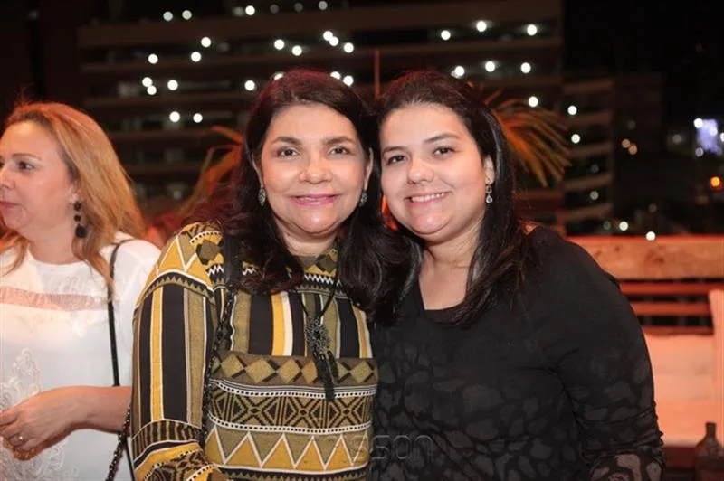 Celina Castro Alves e Camilla Câmara