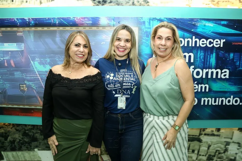 Angélica Martins, Jacqueline Mendes e Luciana Franco