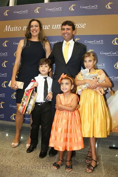 Alessandra, Gabriel, Rafaela, Manuela e Marcos Novaes
