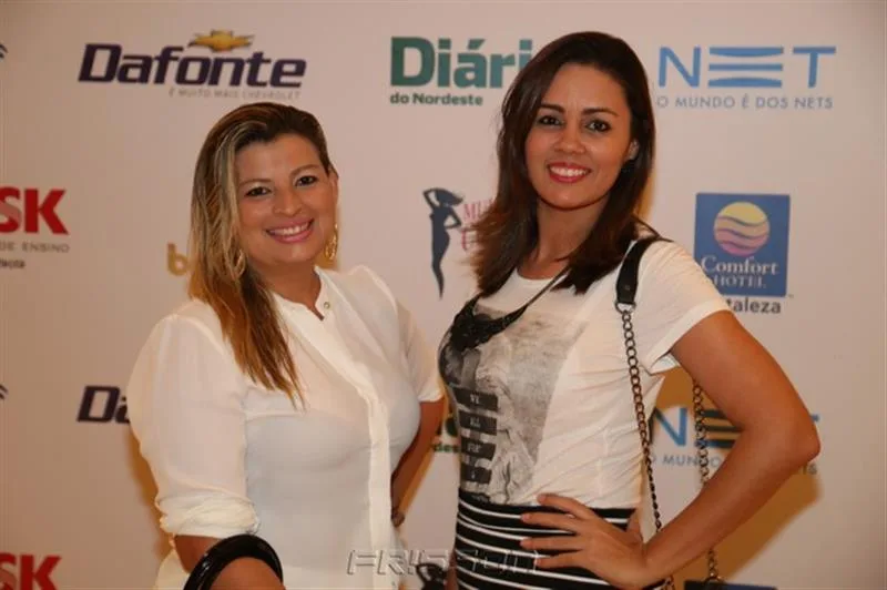 Flaviane Costa e Erica Viana