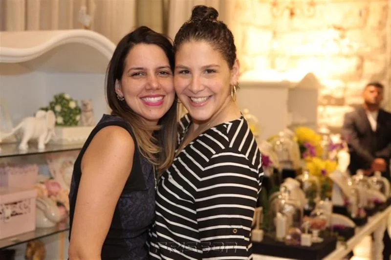 Ana Carolina Borges e Carol Ary