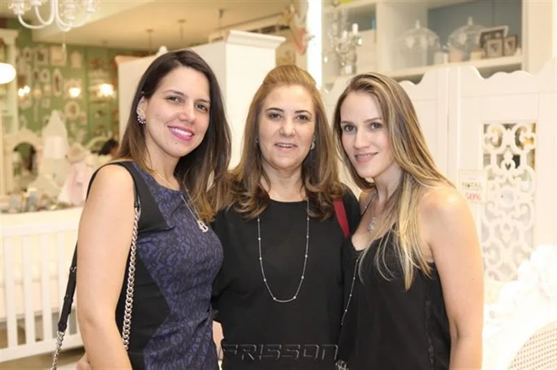 Ana Carolina Borges, Jória Araripe e Larissa Mendes