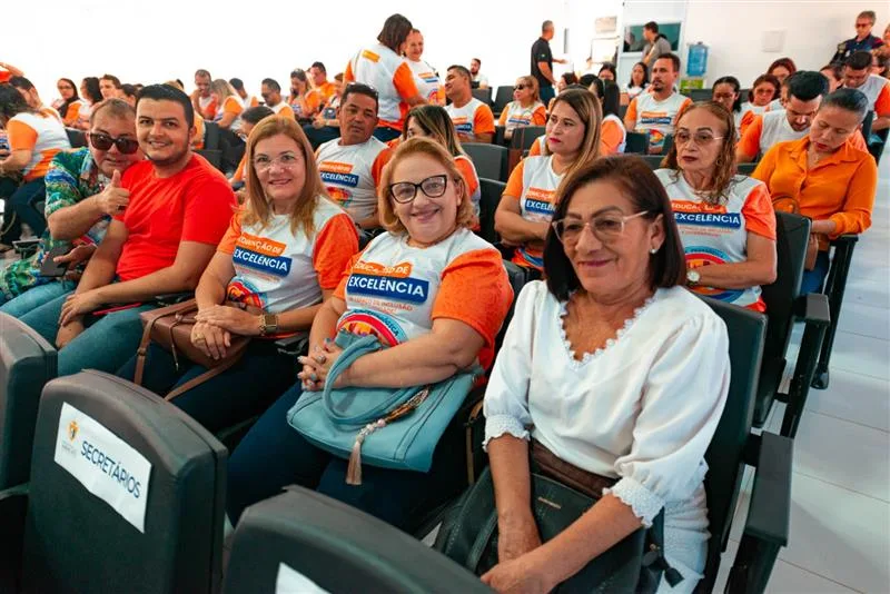 UECE inaugura campus em Aracati