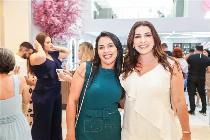 Jaqueline de Sousa e Laura Ribeiro