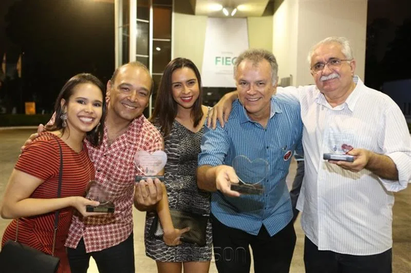 Carol Barbosa, Euzelio Oliveira, Mayara Magalhães, Wolney Oliveira e Rosemberg Cariri