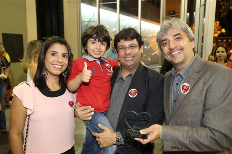 Claudia, Caio Peixinho, Eric Oliveira e Tom Barbosa
