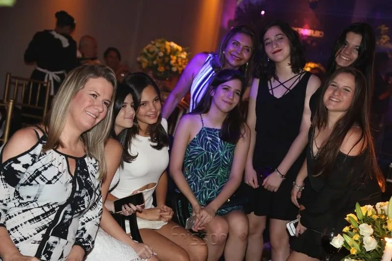 Aniversário de Cláudia Menescal