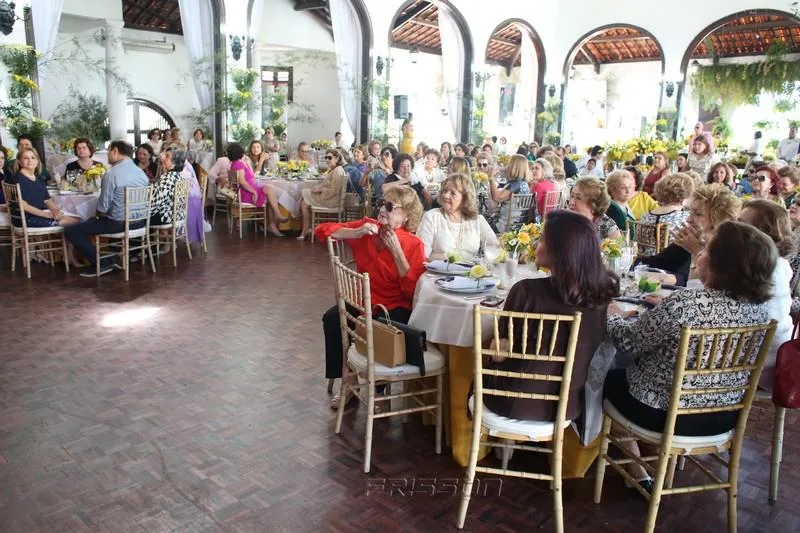 Aniversário de Aunésia Ayres de Moura