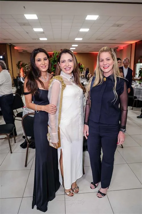 Aline Pinho, Sarah Diniz e Mariana da Fonte
