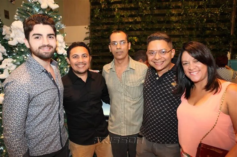 José Fontenelle, Marcílio Sousa, Sidney Viana, Carlos Zaranza e Fabiana Leite