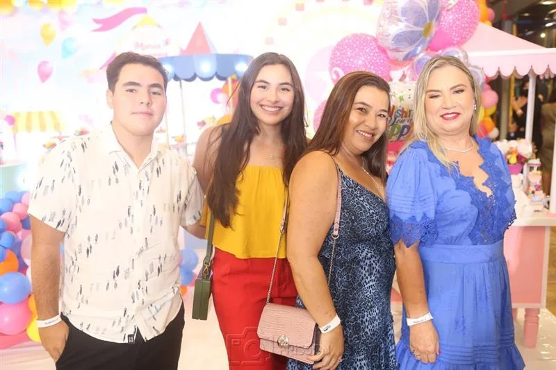 Anderson, Andressa Borges, Diana Paula e Hileia Vieira