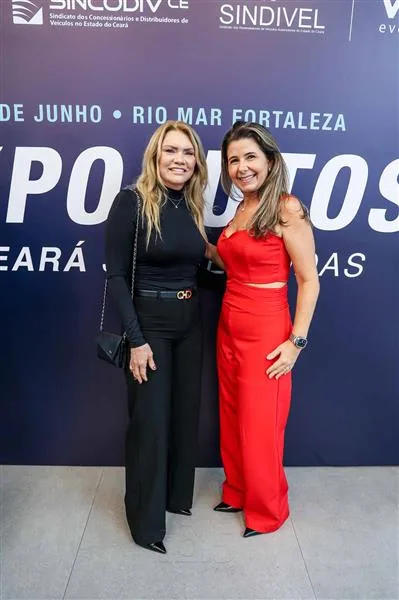 Ana Feitosa e Karine Pamplona