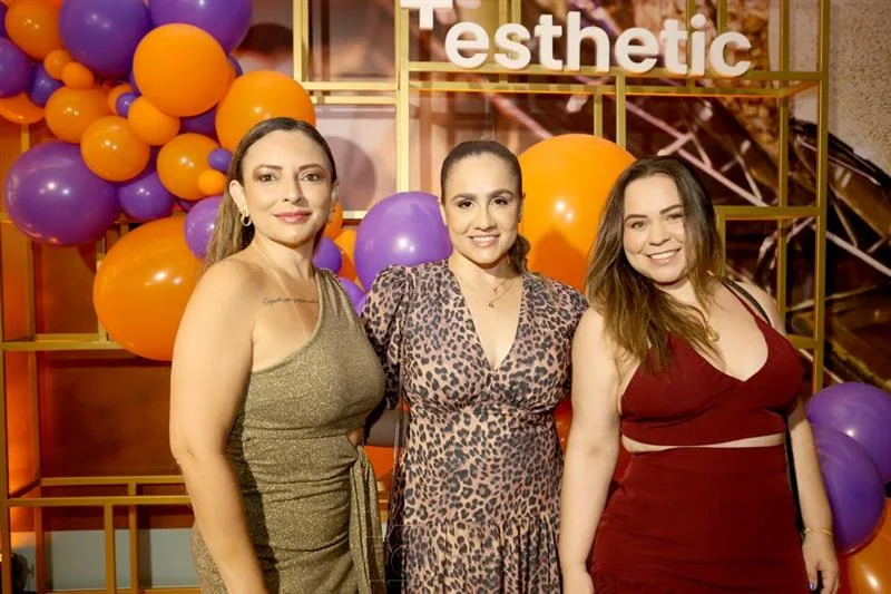 Andrea Duarte, Isabelle Pedrosa e Juliana Sousa