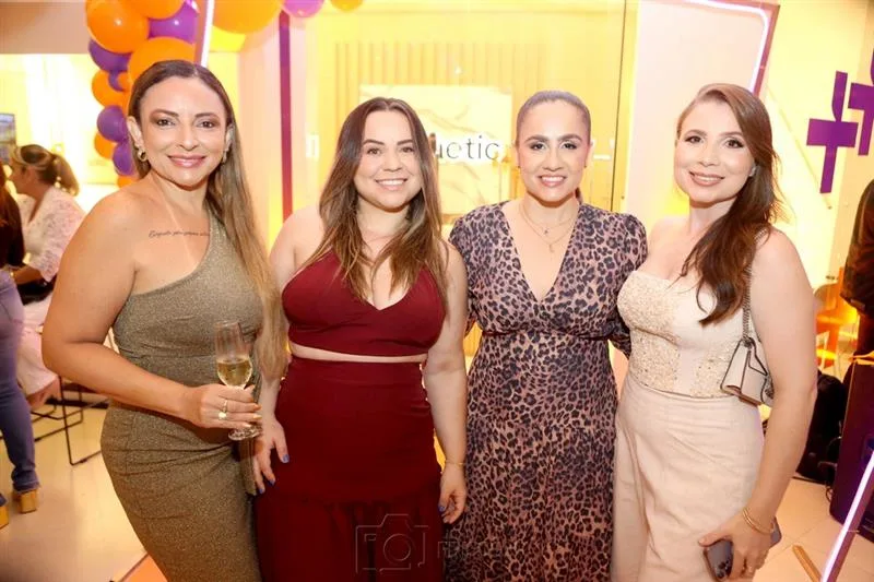 Andrea Duarte, Juliana Sousa, Isabelle, Thamyles Pedrosa