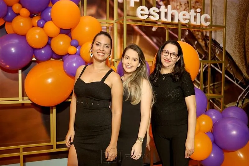 Debora Fialho, Larissa Bruna e Graça Rodrigues