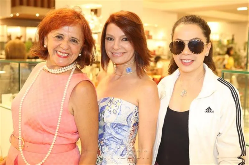 Fatima Duarte, Suzane Farias e Roberta Fontelles