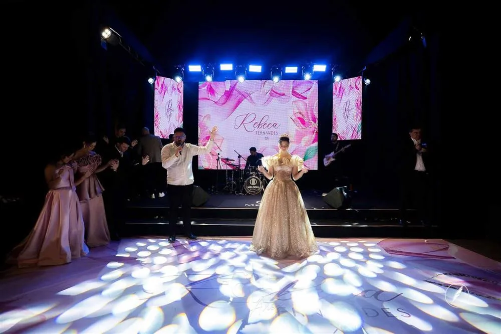 15 Anos Rebeca Fernandes