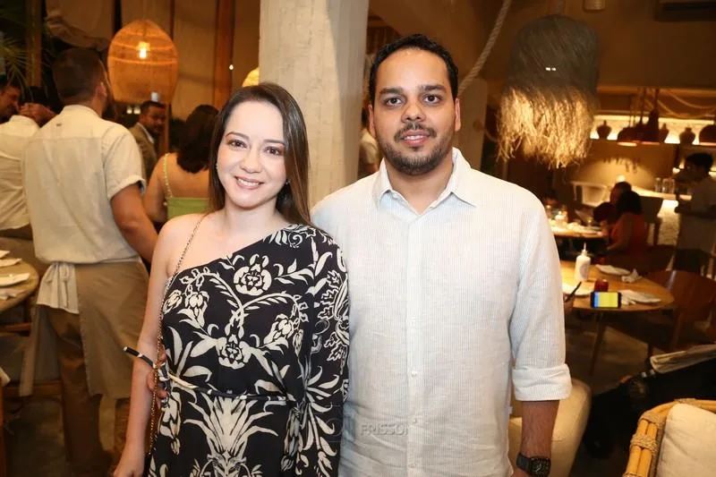 Carolina Muratori e Rafael Negreiros