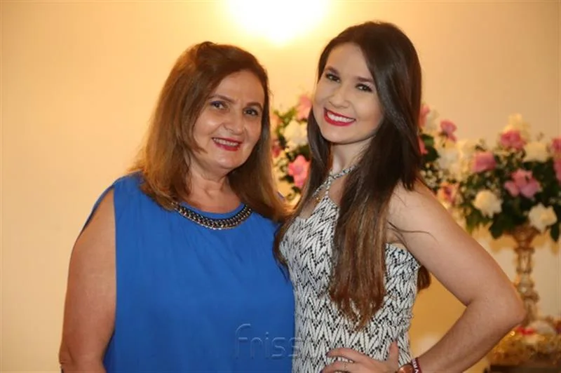 Claudia Castelo e Manuella Arruda