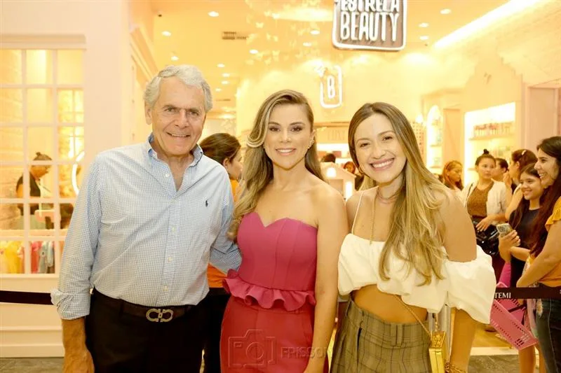 Carlos Tilkian, Livia Correia e Áurea Santos