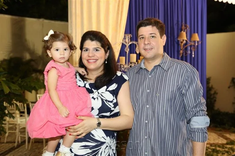 Beatriz, Rafaella e Otavio Caracas