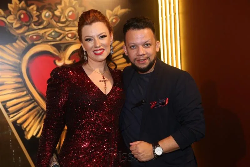 Aline Barroso e Roberto Alves