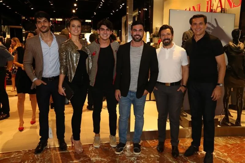 Armani Jeans e Chivas