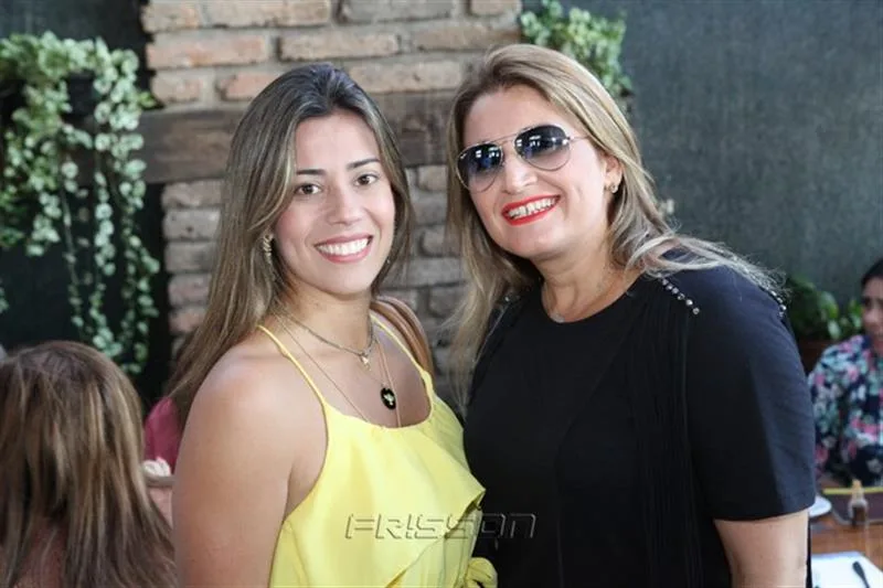 Germana Rabelo e Karina Bezerra