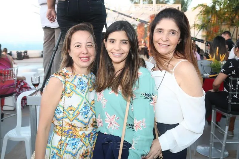 Adriana Ximenes, Jéssica e Cristiane Figueiredo