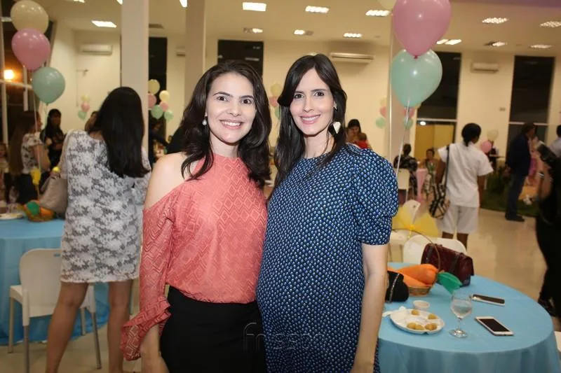 Anelise Caminha e Geovana Perdição
