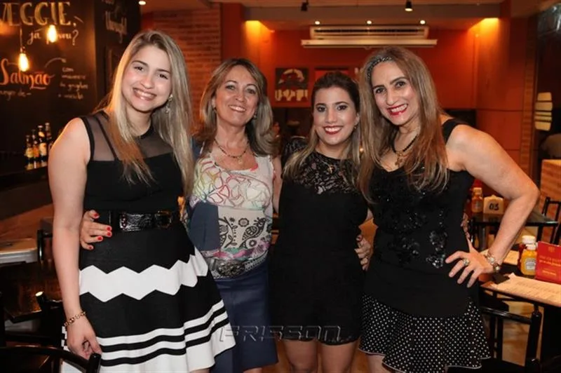 Alessandra Fayad, Maruzza Neiva, Gisele Nasser e Fatima Fayad