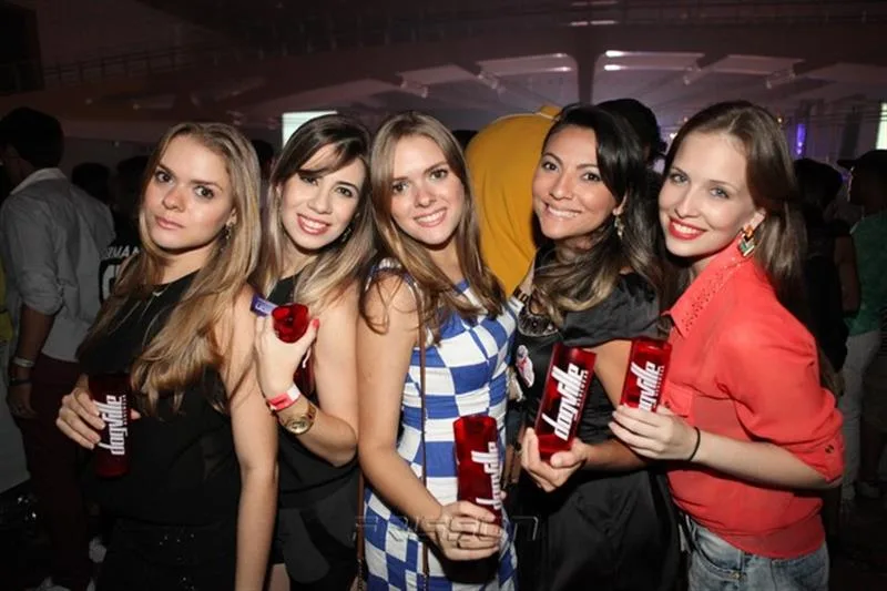 Adriane Teixeira, Sandra Brana, Mariana Fernandes, Patricia Marques e Caroline Sousa